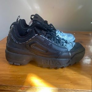 Women’s Fila Disruptor 2 Premium repeat chunky sneaker size7